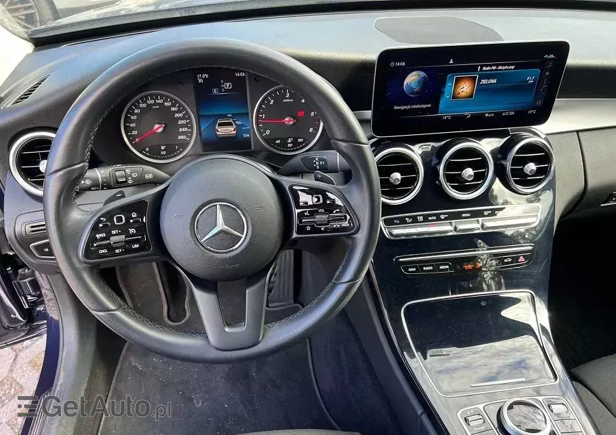 MERCEDES-BENZ Klasa C 200 d T 9G-TRONIC