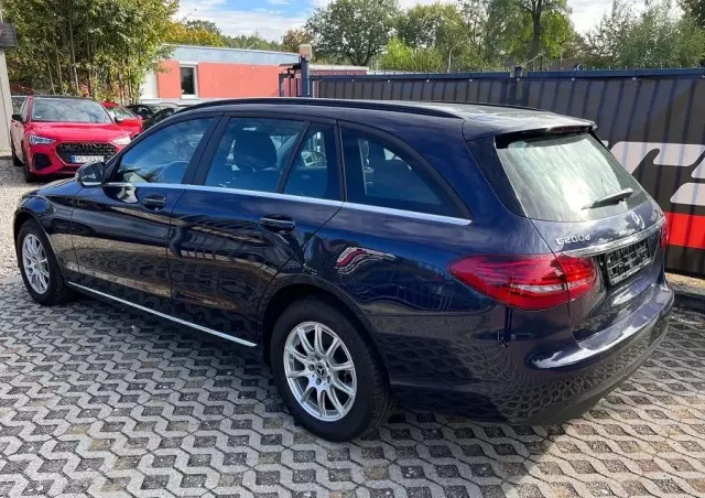 MERCEDES-BENZ Klasa C 200 d T 9G-TRONIC