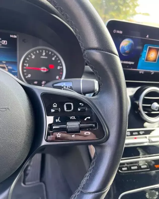 MERCEDES-BENZ Klasa C 200 d T 9G-TRONIC