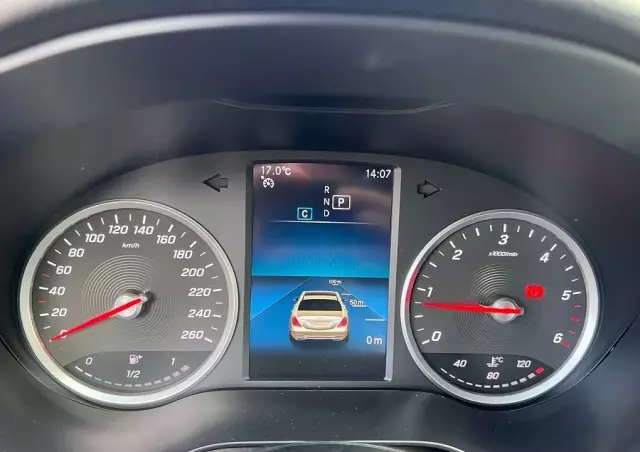 MERCEDES-BENZ Klasa C 200 d T 9G-TRONIC