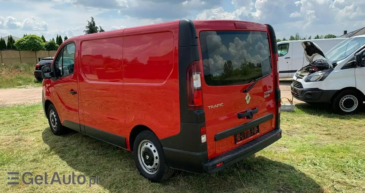 RENAULT Trafic 