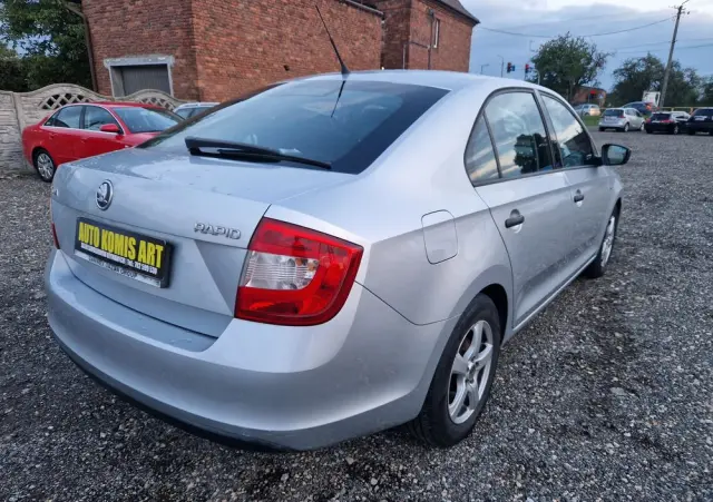 SKODA RAPID 