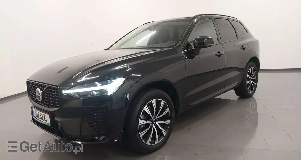 VOLVO XC 60 B4 D Plus Dark