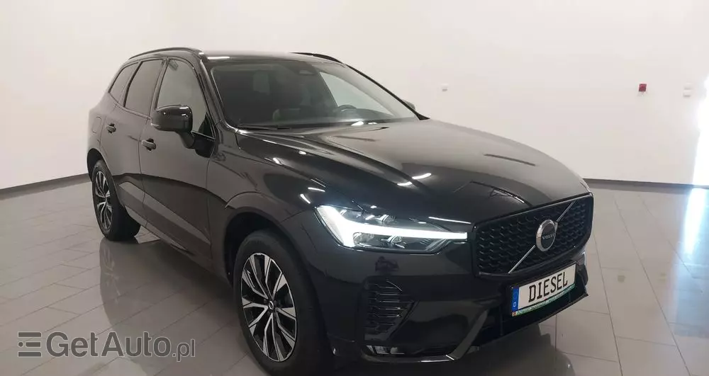 VOLVO XC 60 B4 D Plus Dark