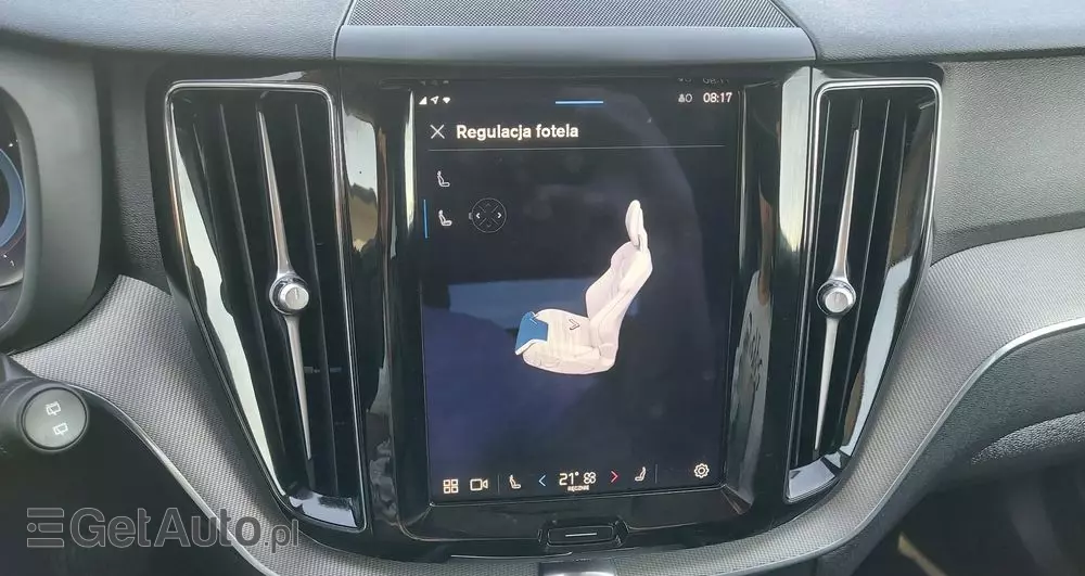 VOLVO XC 60 B4 D Plus Dark