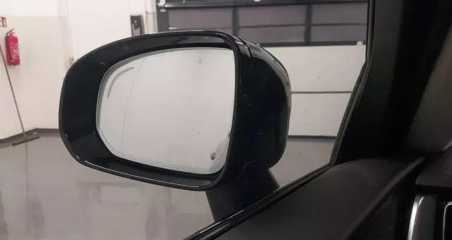 VOLVO XC 60 B4 D Plus Dark