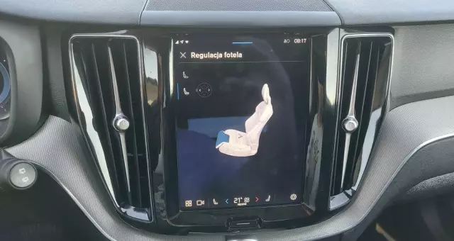 VOLVO XC 60 B4 D Plus Dark