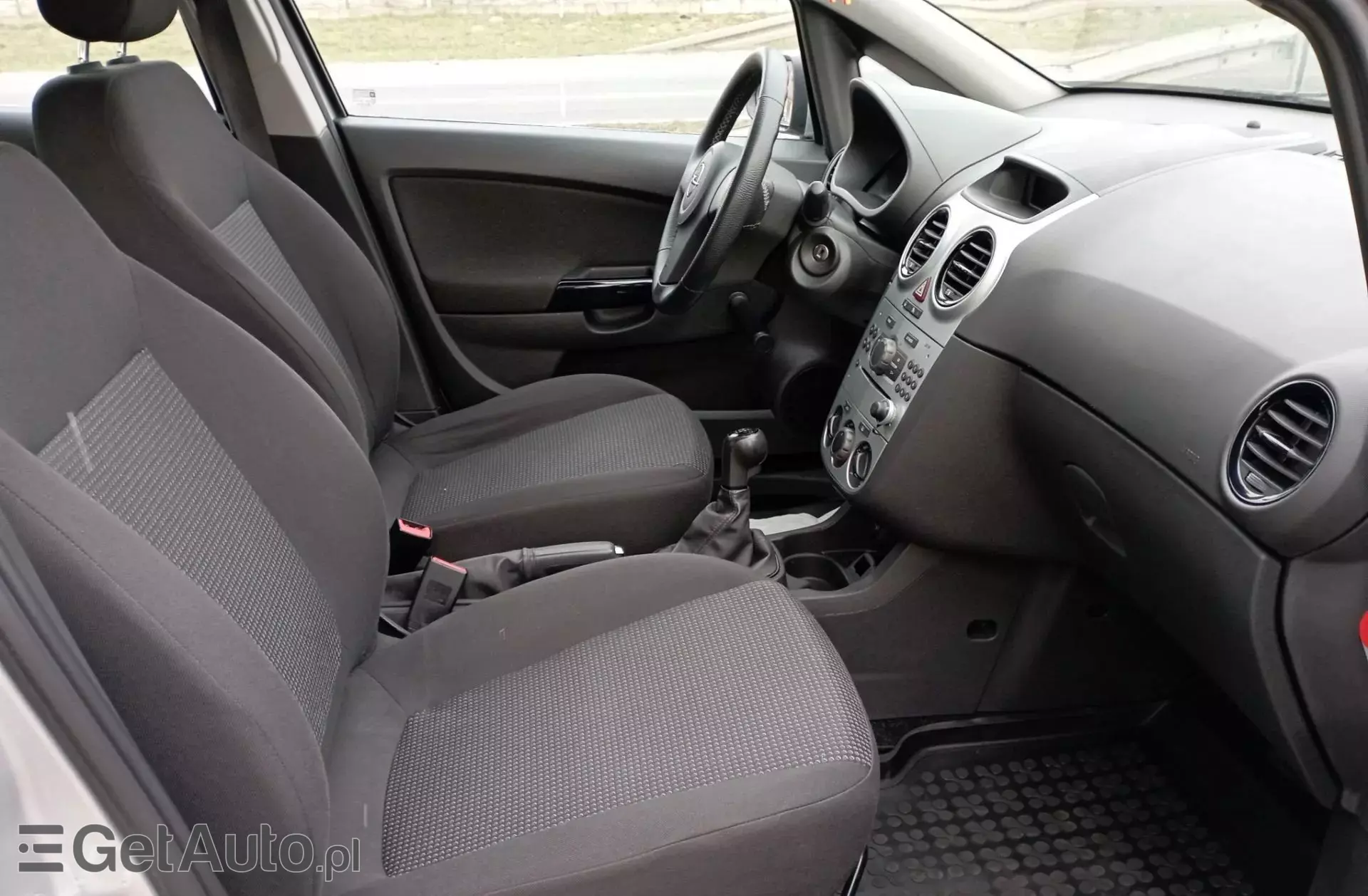 OPEL Corsa 1.2 XER (85 KM)