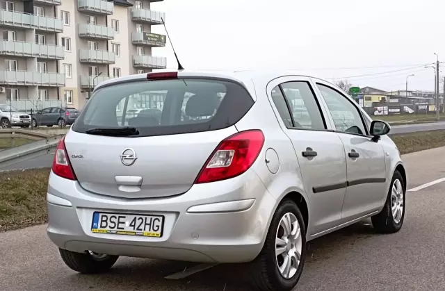 OPEL Corsa 1.2 XER (85 KM)