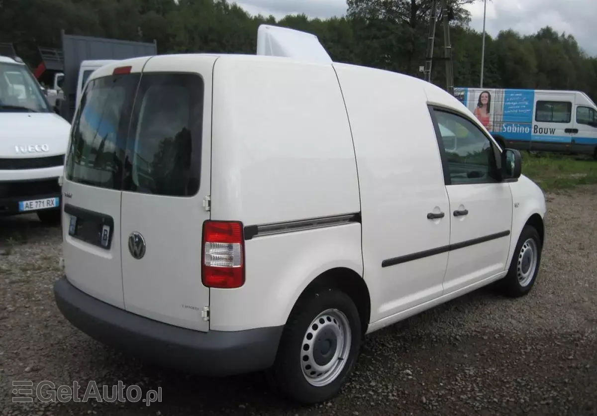 VOLKSWAGEN Caddy 