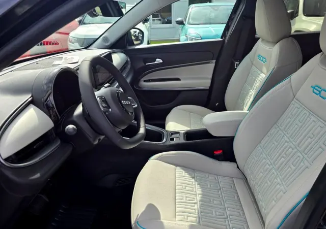 FIAT 600 1.2 Turbo Hybrid La Prima eDCT