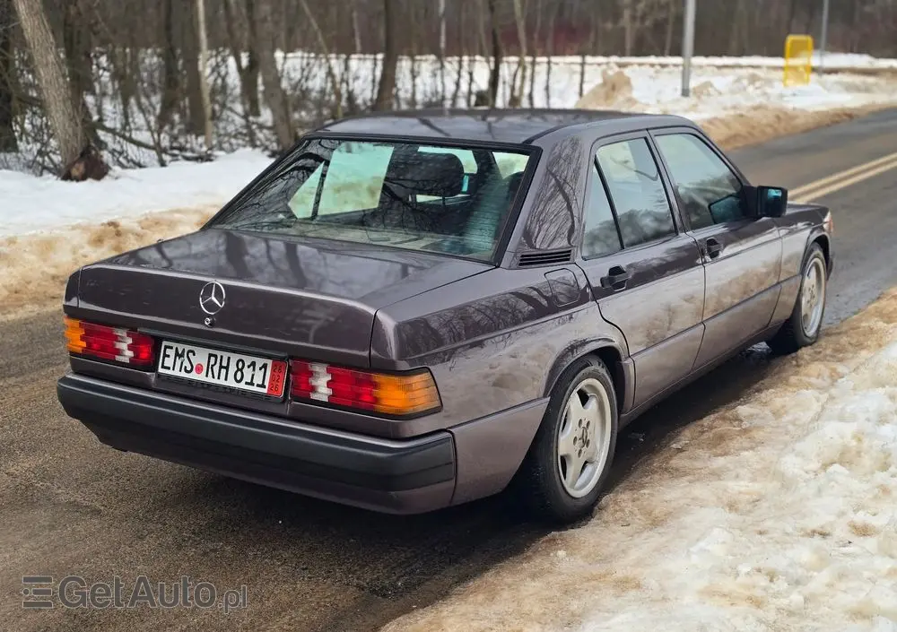 MERCEDES-BENZ W201 (190) 