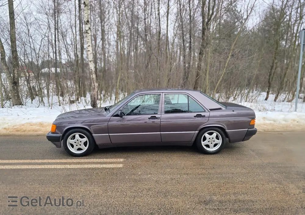 MERCEDES-BENZ W201 (190) 