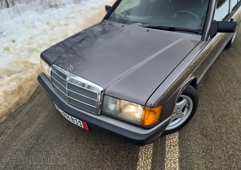 MERCEDES-BENZ W201 (190) 