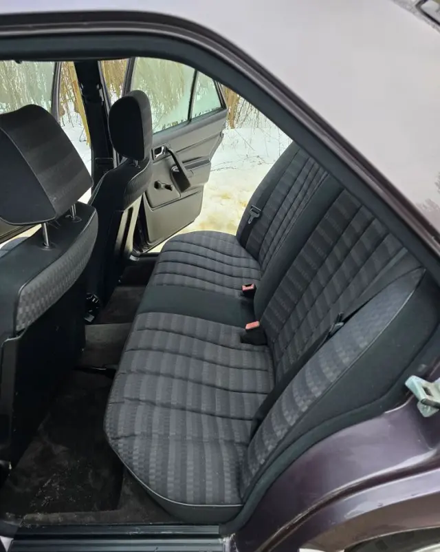 MERCEDES-BENZ W201 (190) 