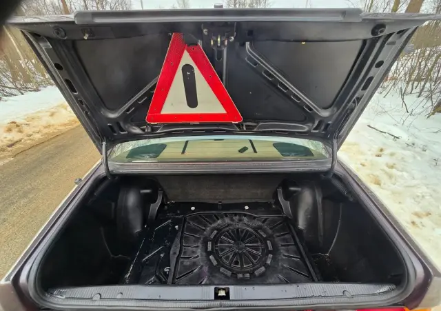 MERCEDES-BENZ W201 (190) 