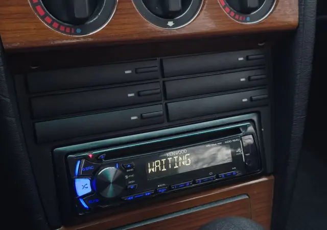 MERCEDES-BENZ W201 (190) 