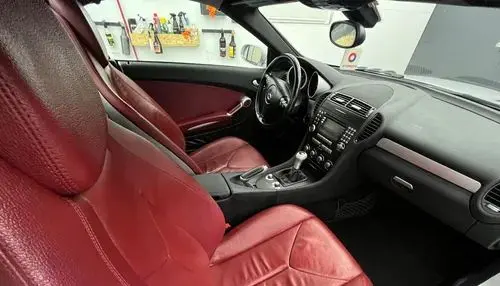 MERCEDES-BENZ SLK 