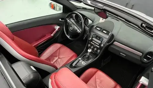 MERCEDES-BENZ SLK 
