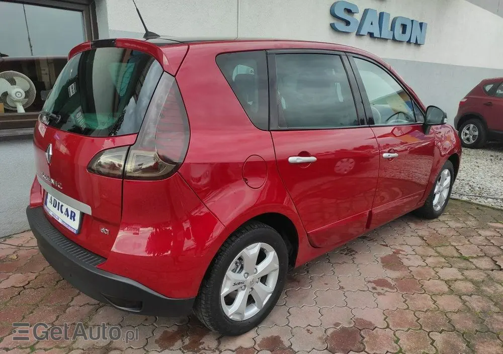 RENAULT Scenic 