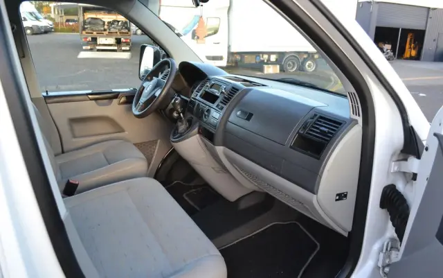 VOLKSWAGEN T5 Lift /Transporter 
