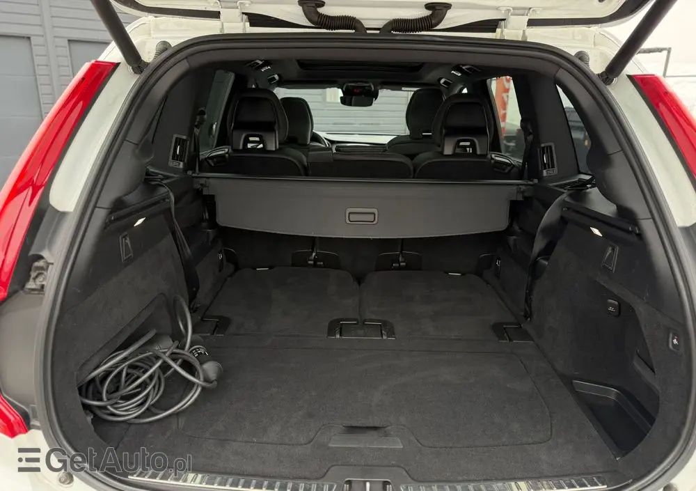 VOLVO XC 90 T8 AWD Twin Engine Geartronic RDesign