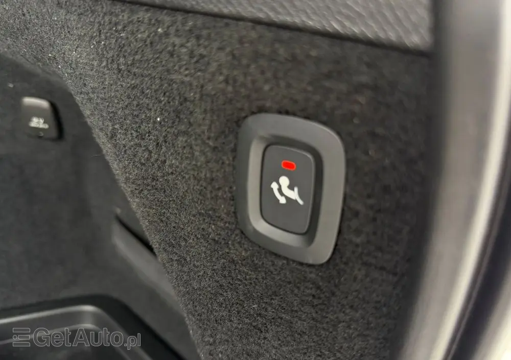 VOLVO XC 90 T8 AWD Twin Engine Geartronic RDesign