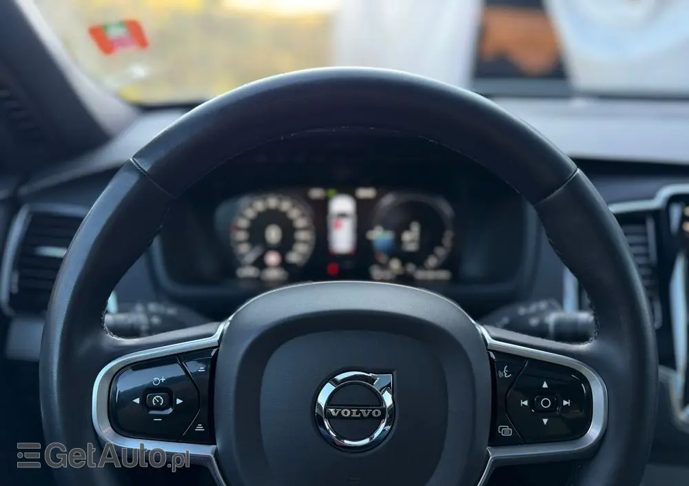 VOLVO XC 90 T8 AWD Twin Engine Geartronic RDesign