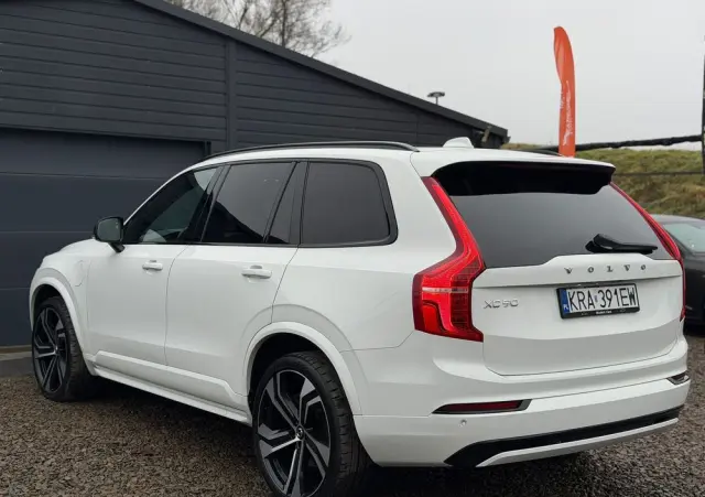 VOLVO XC 90 T8 AWD Twin Engine Geartronic RDesign