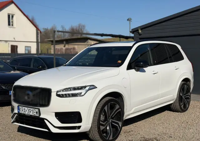 VOLVO XC 90 T8 AWD Twin Engine Geartronic RDesign