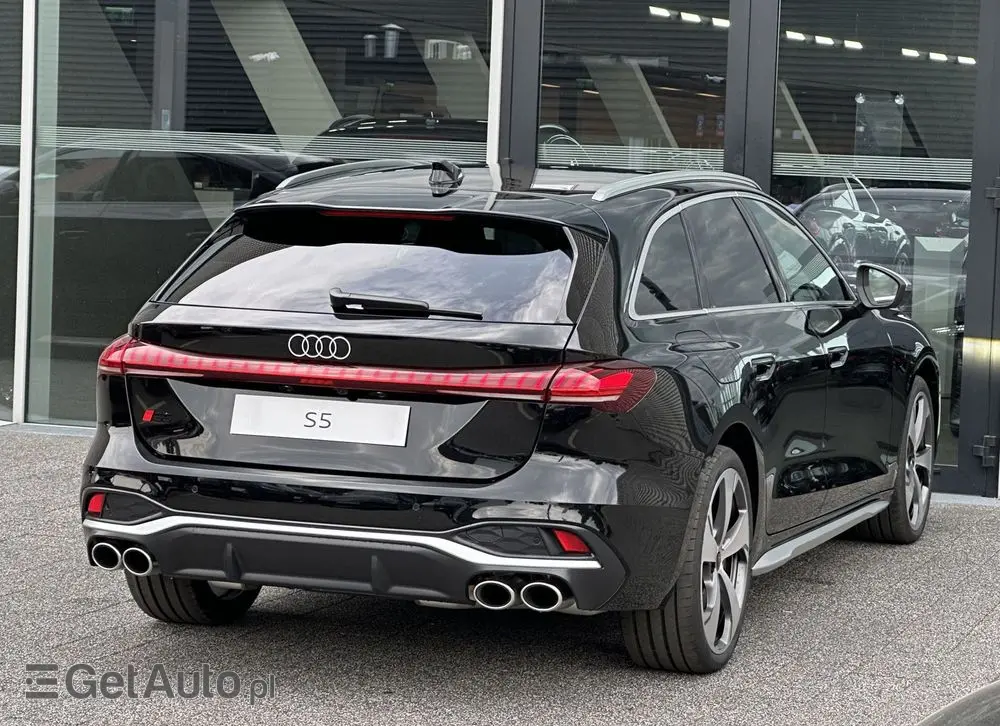 AUDI S5 Avant 