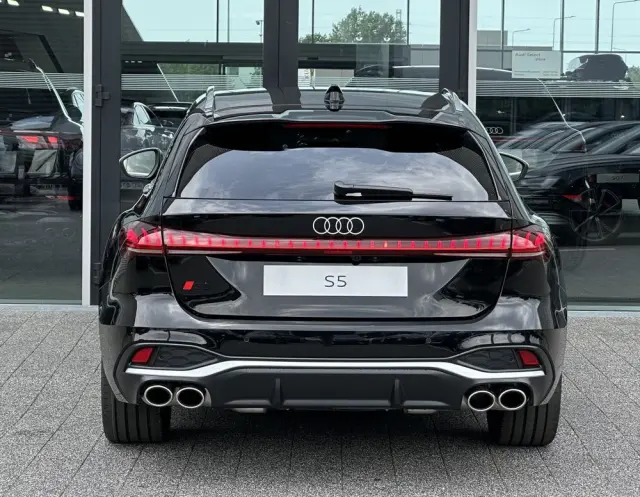 AUDI S5 Avant 