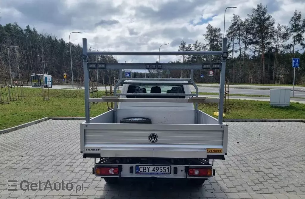 VOLKSWAGEN TRANSPORTER 