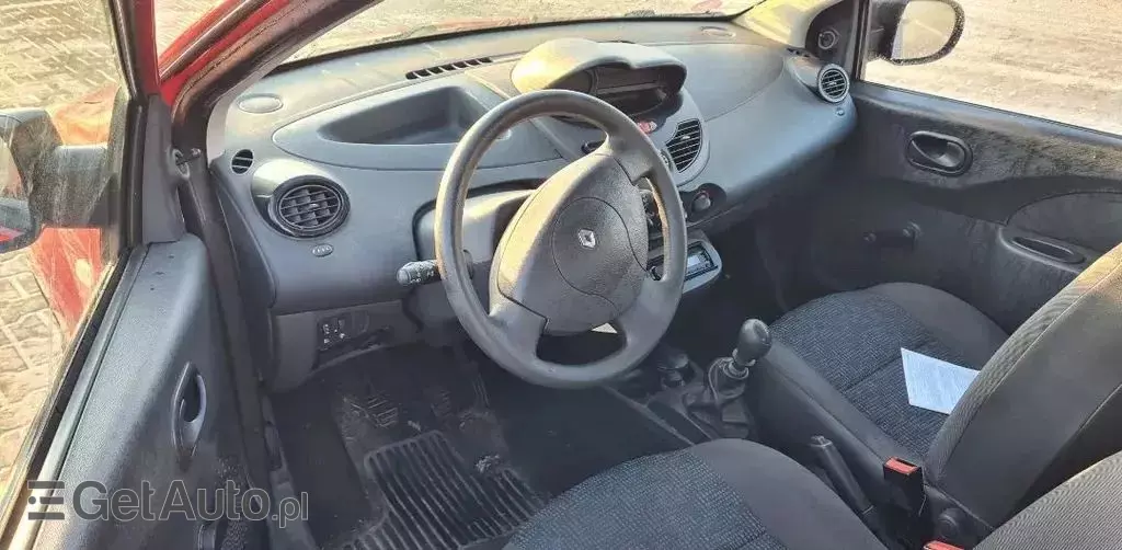 RENAULT Twingo 
