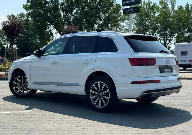 AUDI Q7 3.0 TFSI Quattro Tiptronic