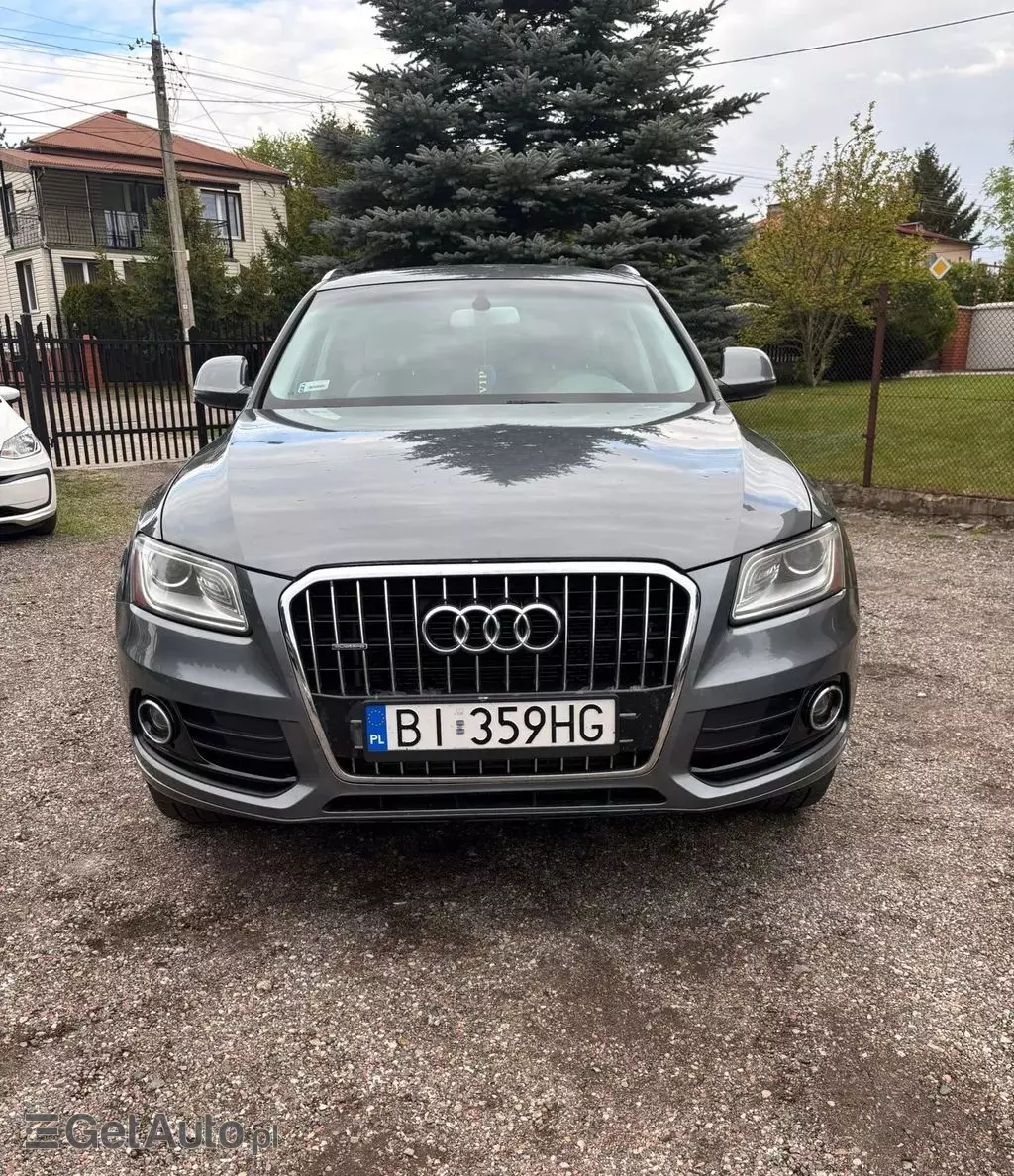 AUDI Q5 