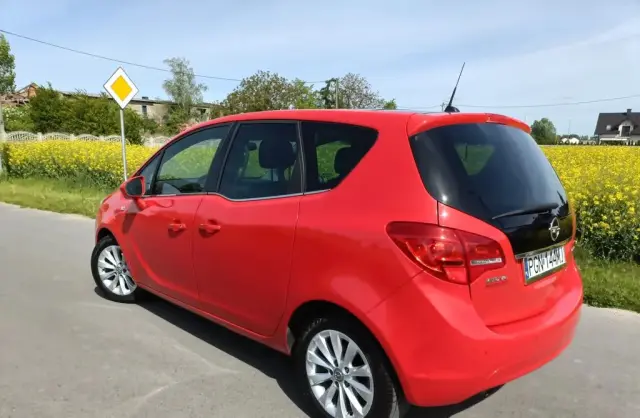 OPEL Meriva 