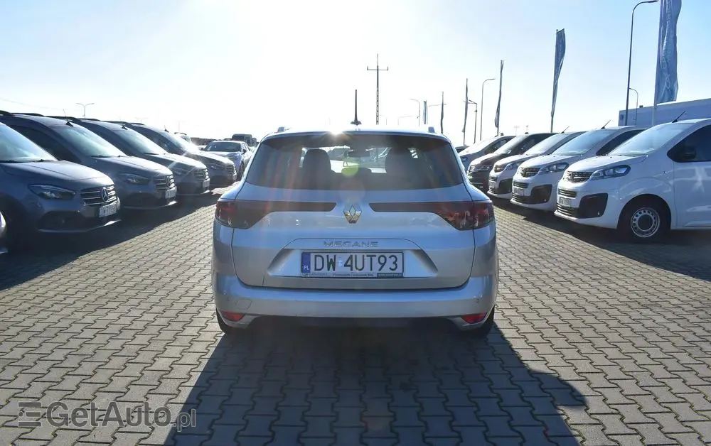 RENAULT Megane 1.3 TCe FAP Equilibre