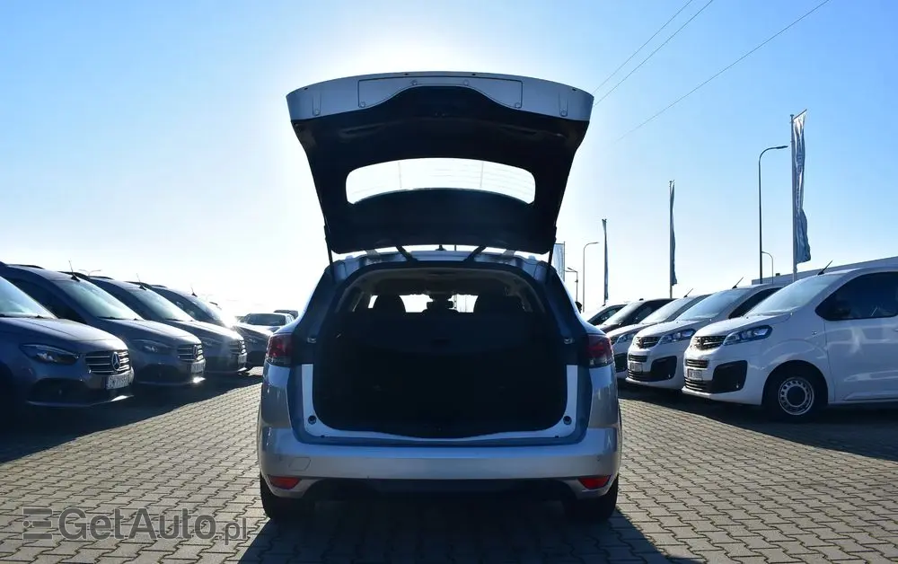 RENAULT Megane 1.3 TCe FAP Equilibre