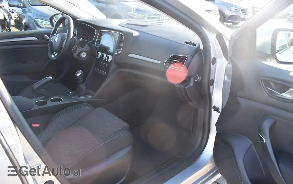 RENAULT Megane 1.3 TCe FAP Equilibre