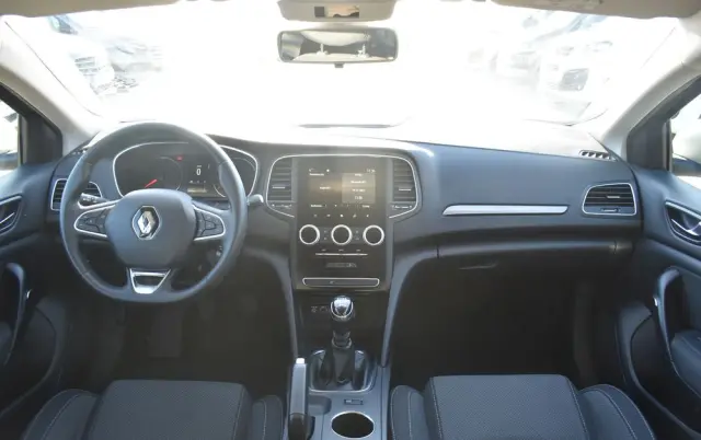 RENAULT Megane 1.3 TCe FAP Equilibre