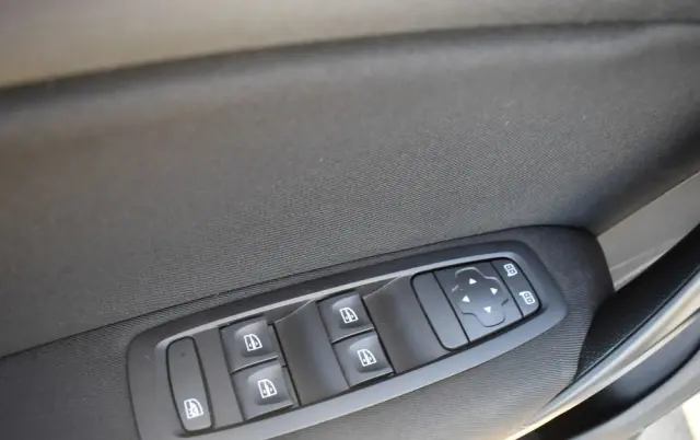 RENAULT Megane 1.3 TCe FAP Equilibre