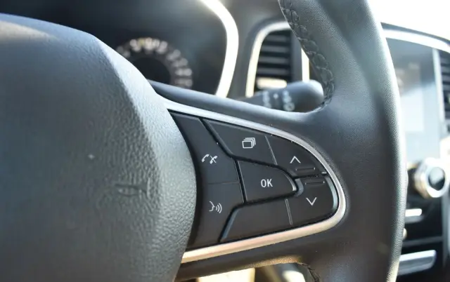 RENAULT Megane 1.3 TCe FAP Equilibre