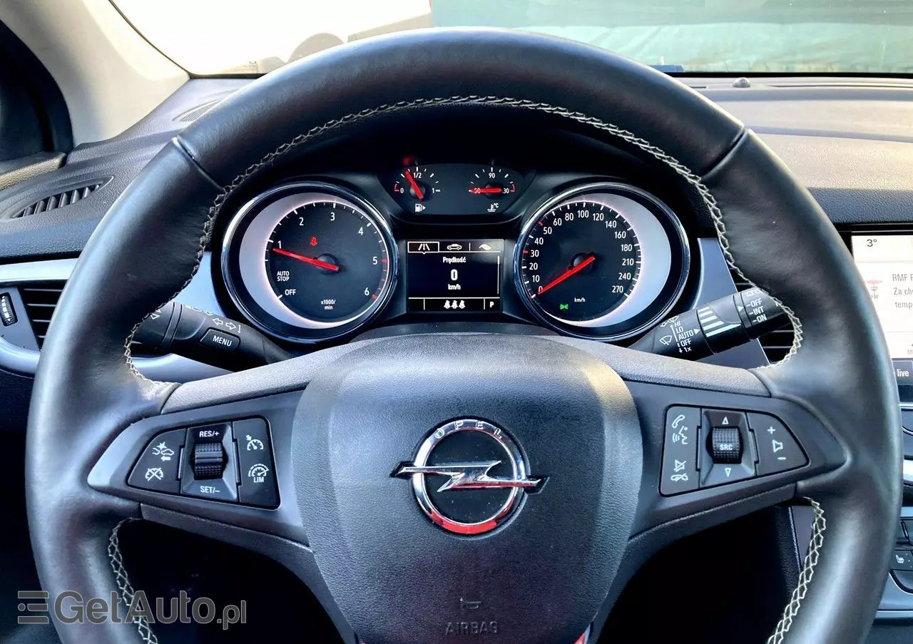 OPEL Astra 1.6 D (CDTI) Automatik Innovation