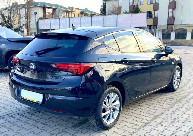 OPEL Astra 1.6 D (CDTI) Automatik Innovation