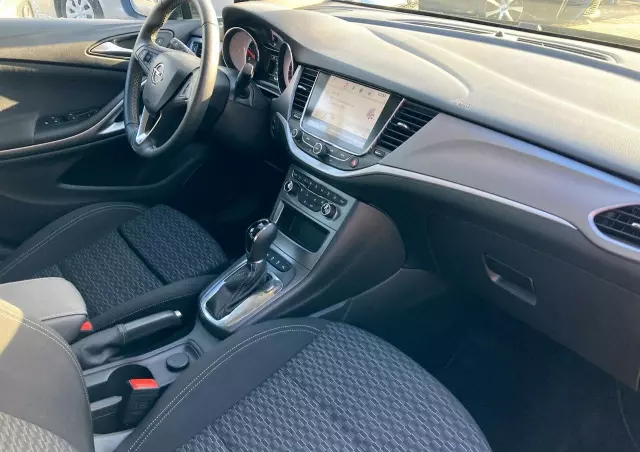 OPEL Astra 1.6 D (CDTI) Automatik Innovation