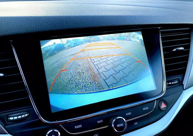 OPEL Astra 1.6 D (CDTI) Automatik Innovation