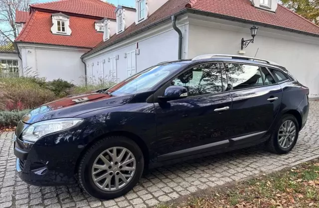 RENAULT Megane 