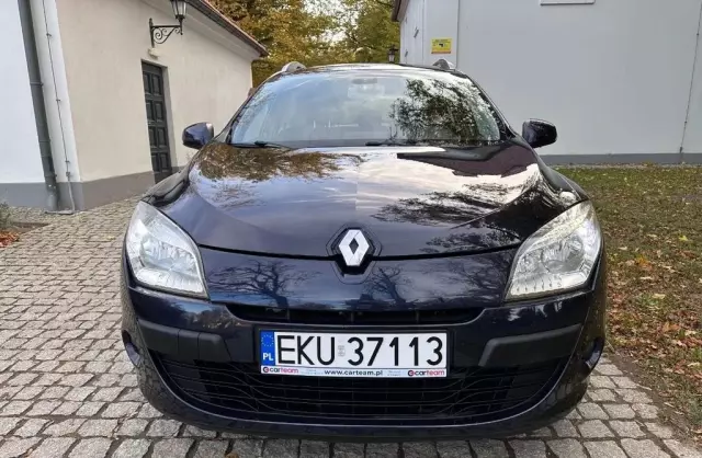 RENAULT Megane 