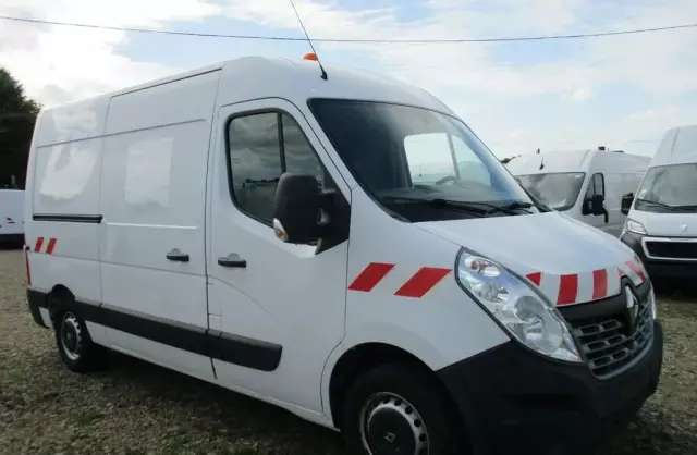 RENAULT Master 